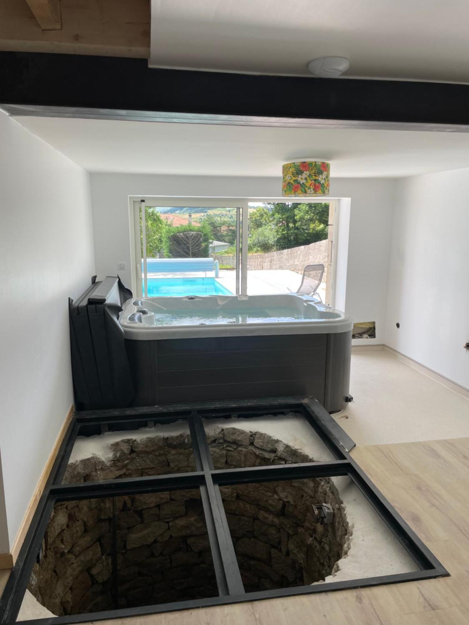 Gite Authentique Au Coeur De Blavozy Avec Piscine Privee, Jacuzzi Et Terrain De Petanque Extérieur photo