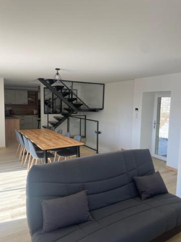 Gite Authentique Au Coeur De Blavozy Avec Piscine Privee, Jacuzzi Et Terrain De Petanque Extérieur photo